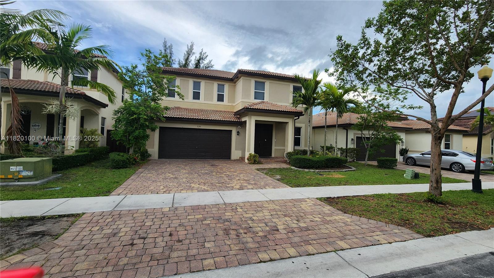 2190 Se 2nd St, Homestead, Miami-Dade County, Florida - 6 Bedrooms  
4 Bathrooms - 