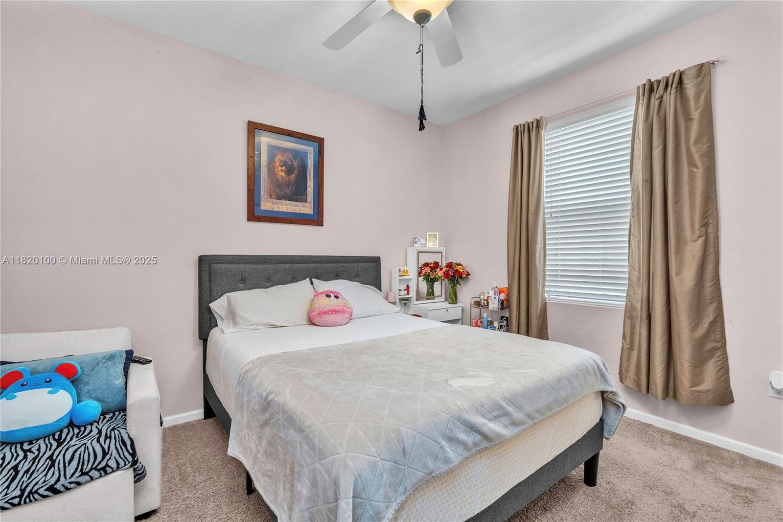 VENTANAS AT HOMESTEAD - Residential