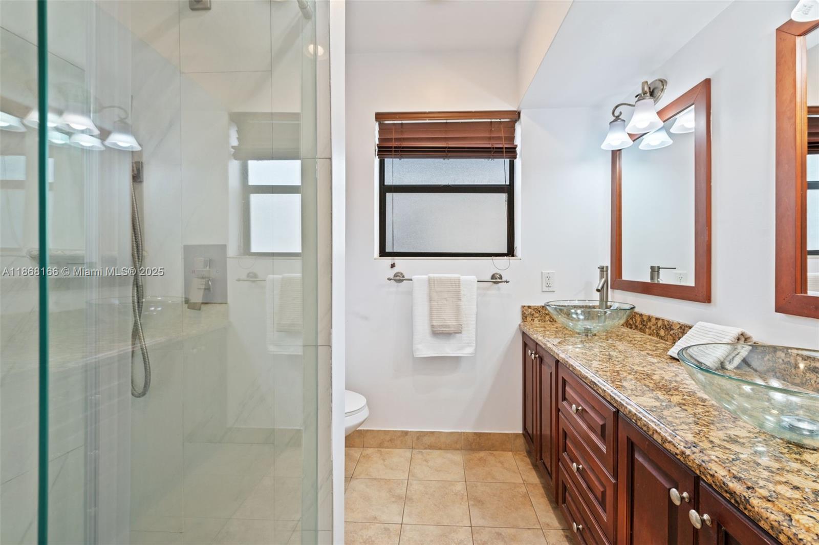 PEMBROKE LAKES SEC 6 - Residential