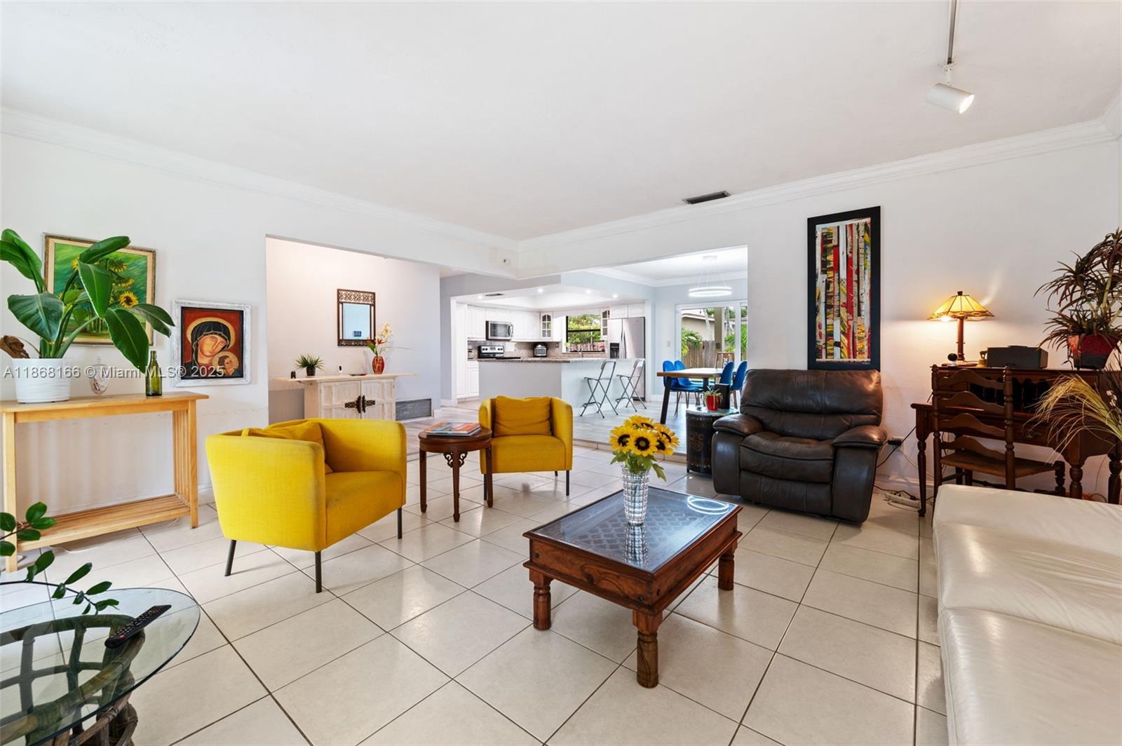 PEMBROKE LAKES SEC 6 - Residential