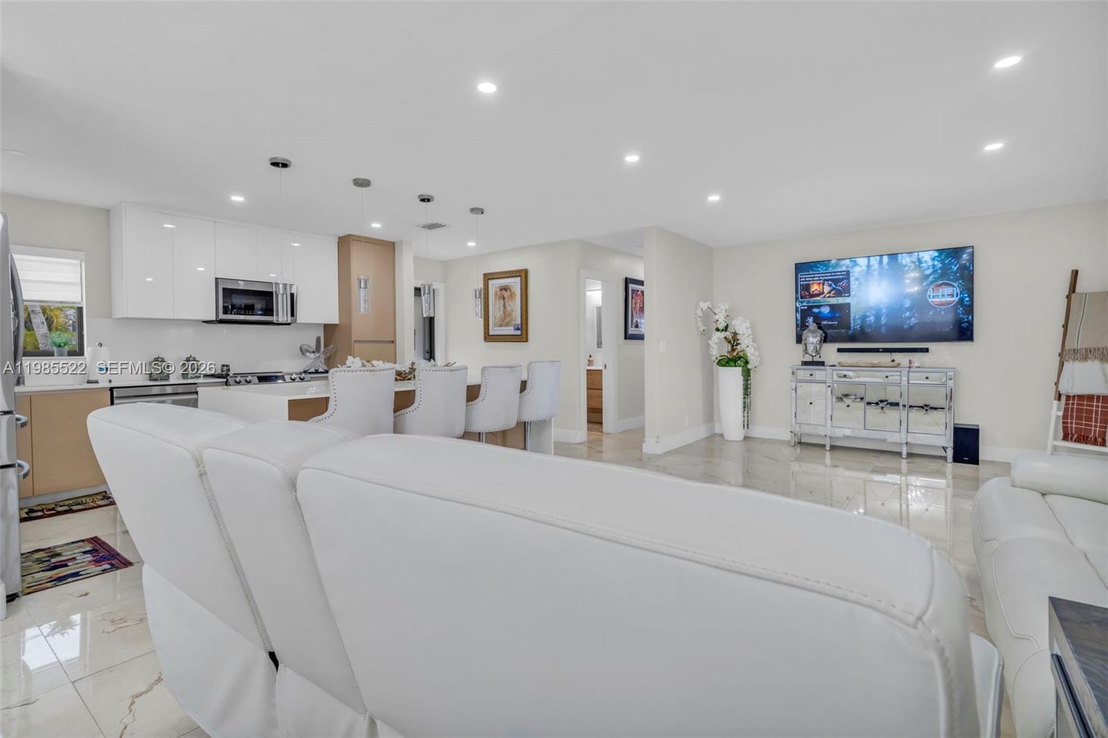 CORAL PARK ESTATES SEC 1 - Residential