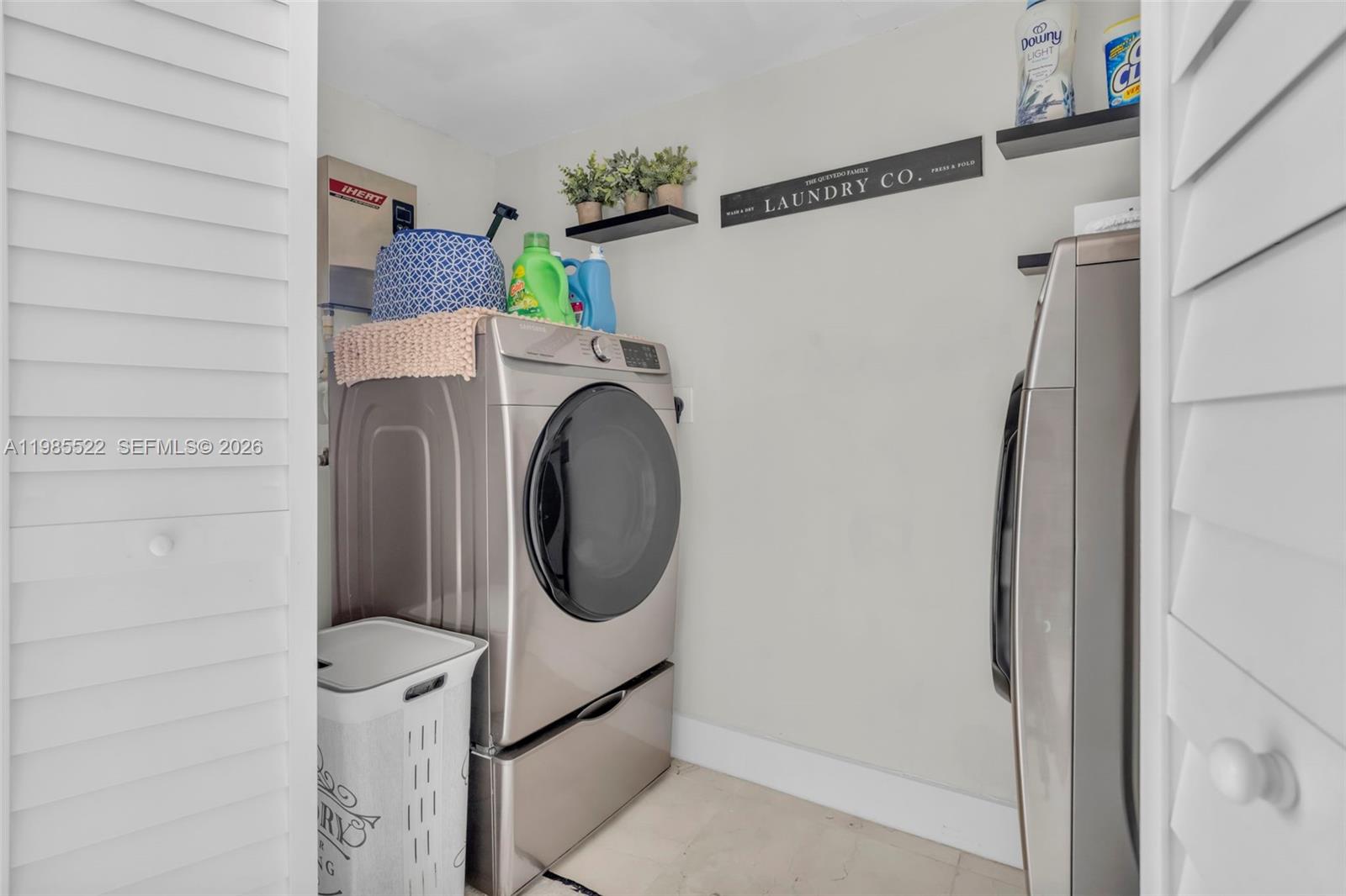 CORAL PARK ESTATES SEC 1 - Residential