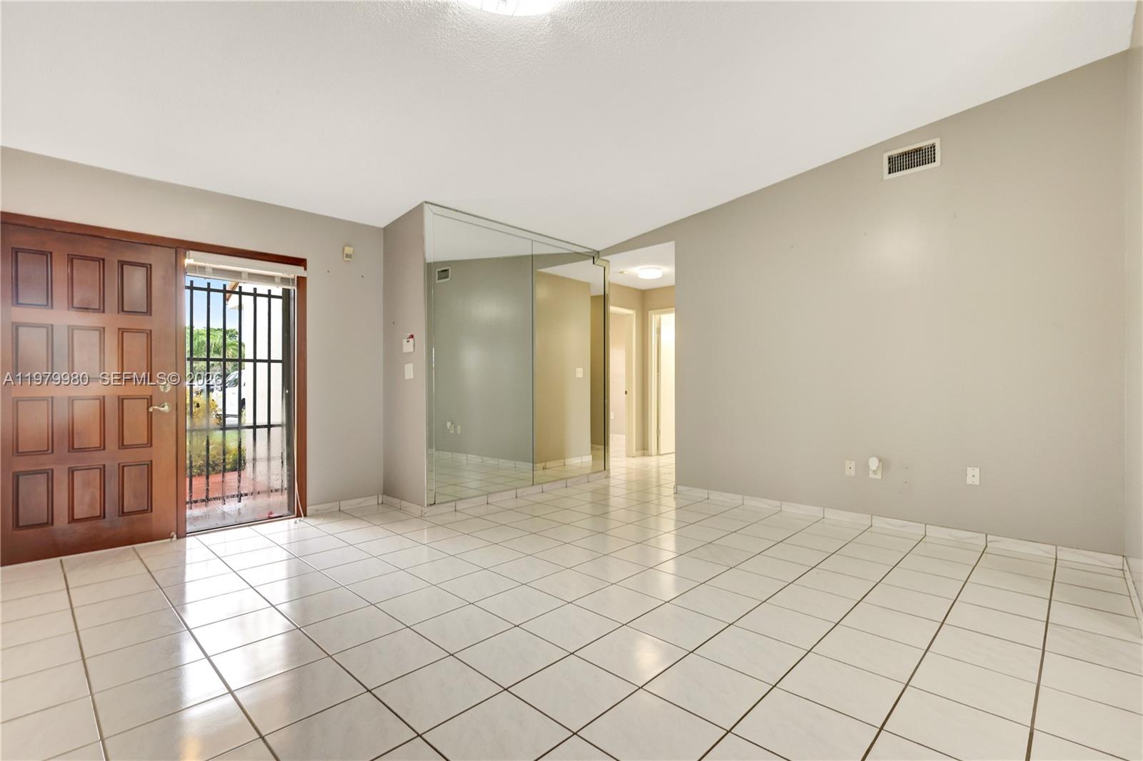 2ND AMEND TO HALF MOON VI - Residential