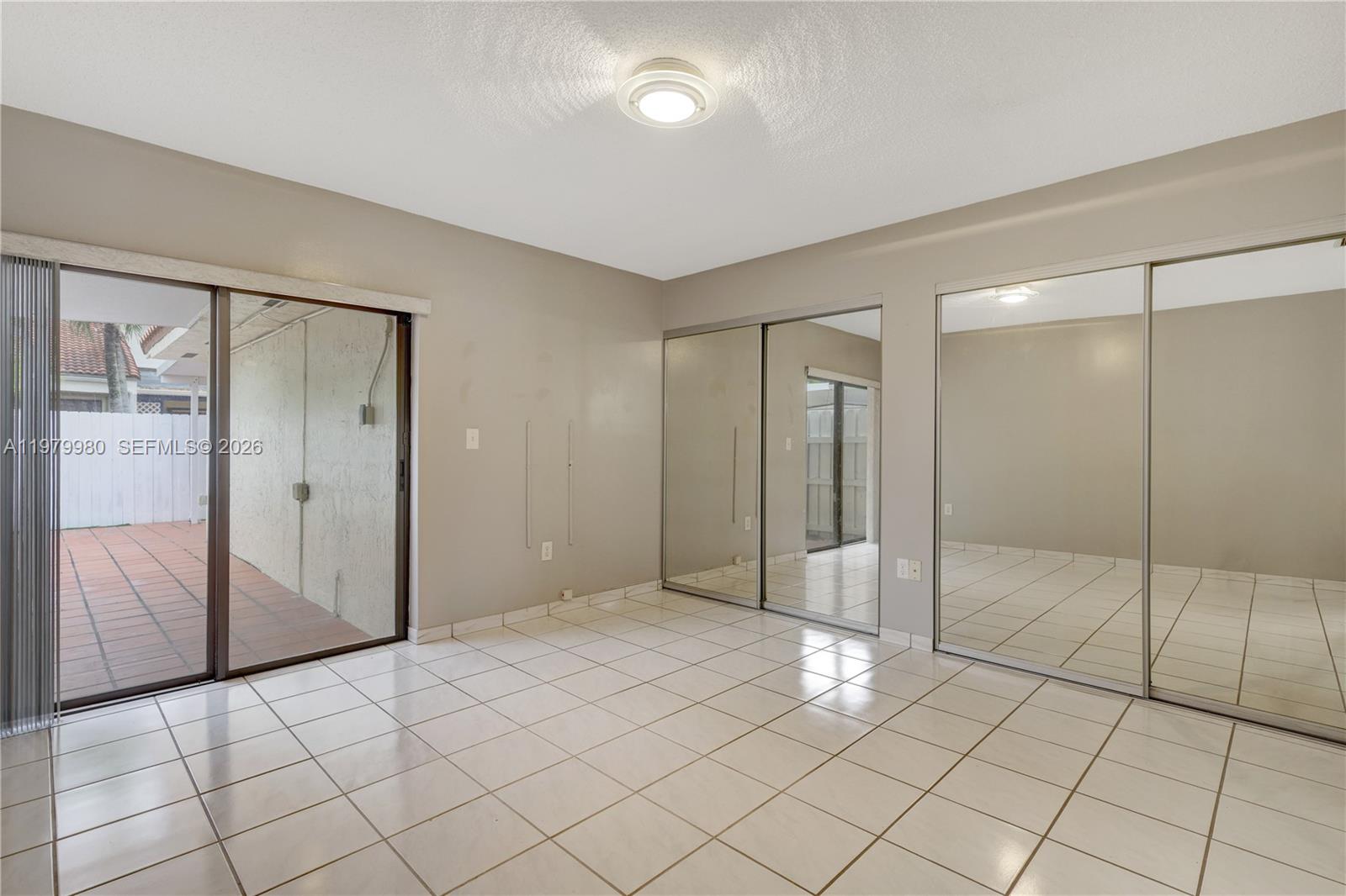 2ND AMEND TO HALF MOON VI - Residential