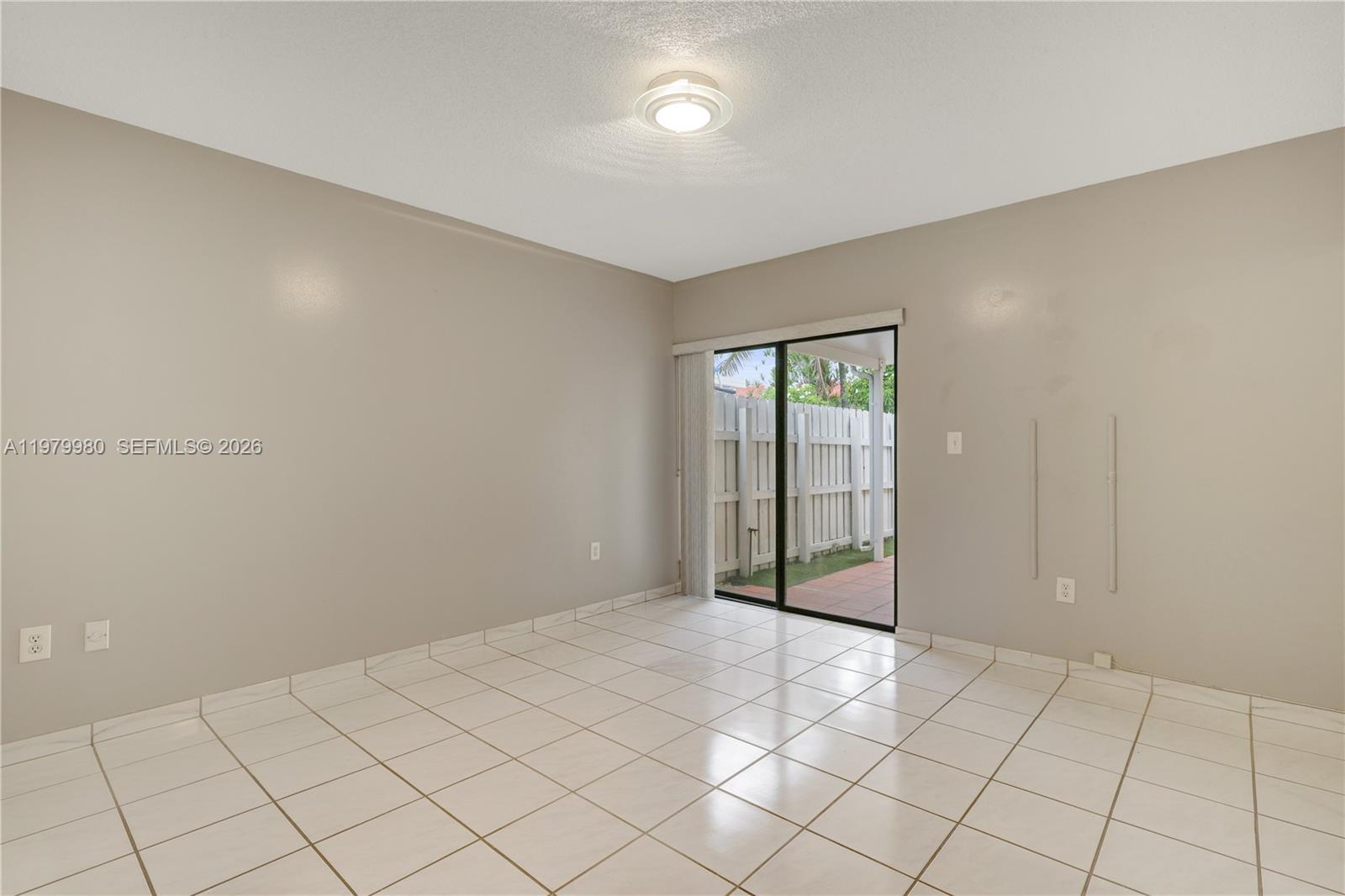 2ND AMEND TO HALF MOON VI - Residential