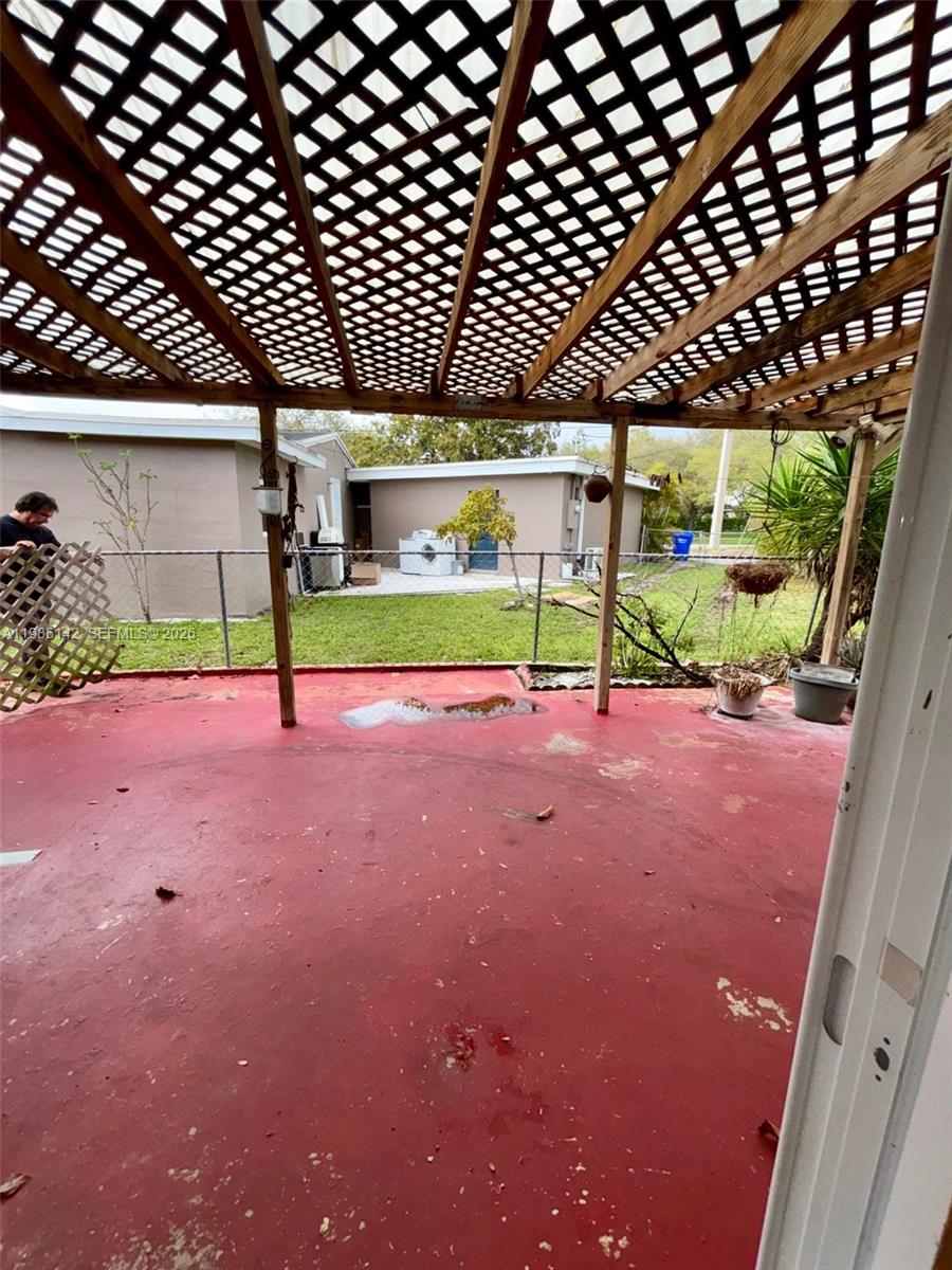 PARK ROAD MANOR - Residential