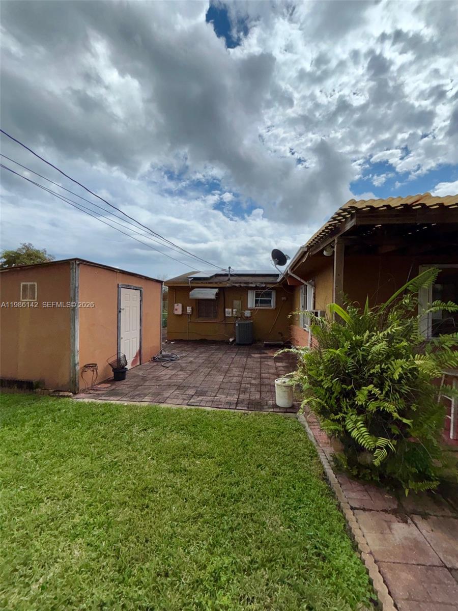 PARK ROAD MANOR - Residential