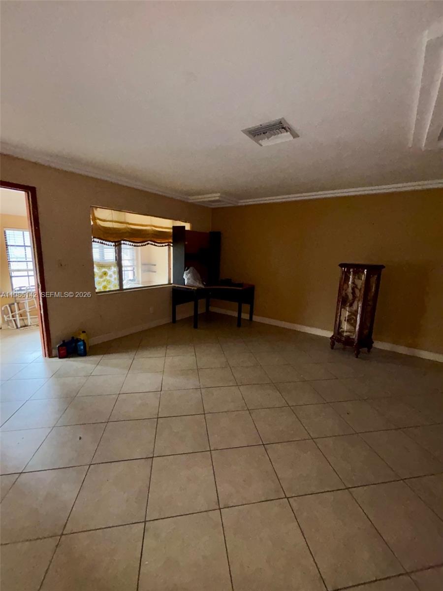 PARK ROAD MANOR - Residential