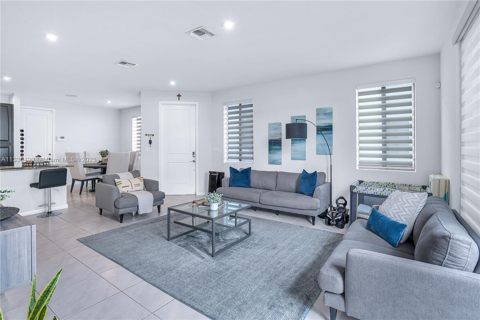 MC RESIDENTIAL - Residential