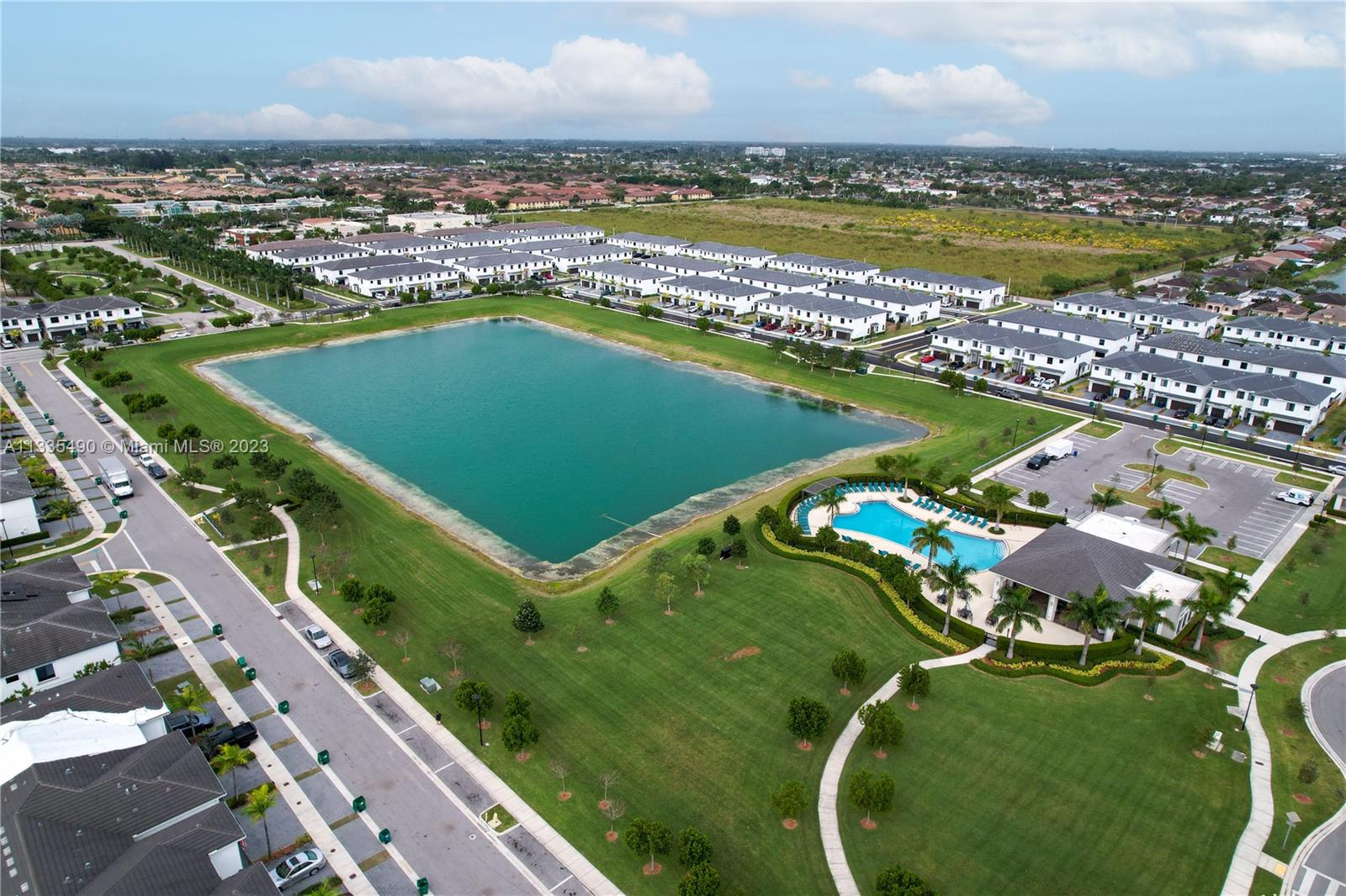MC RESIDENTIAL - Residential