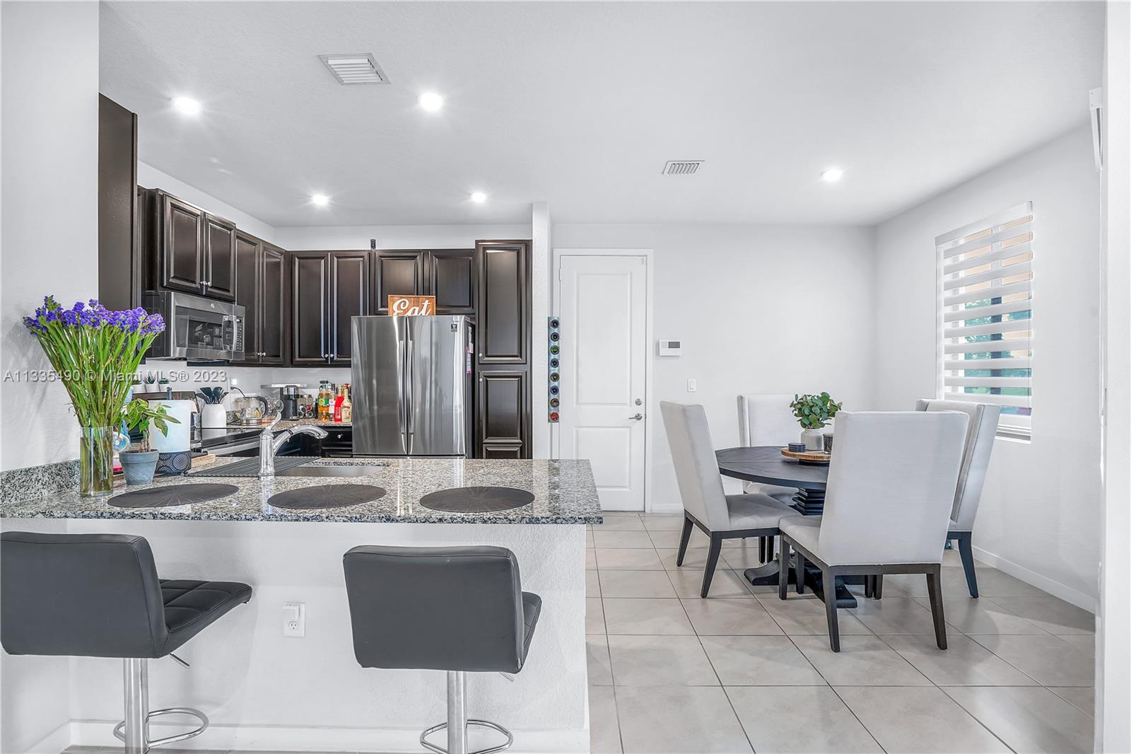 MC RESIDENTIAL - Residential