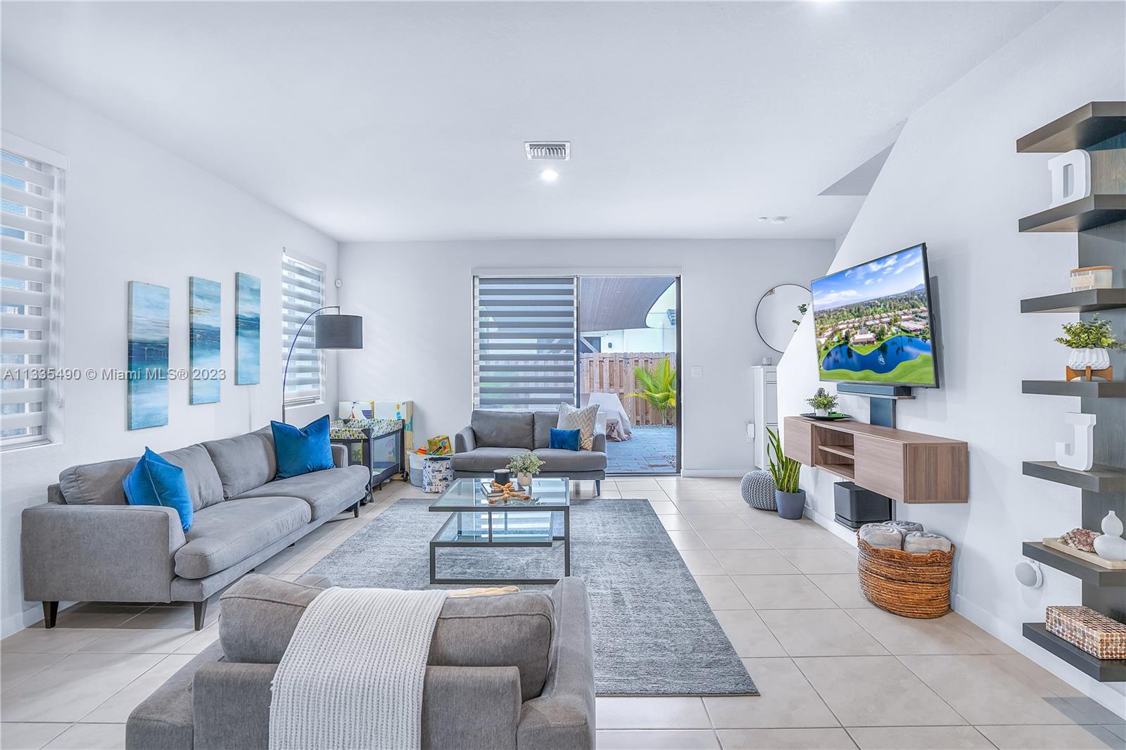 MC RESIDENTIAL - Residential
