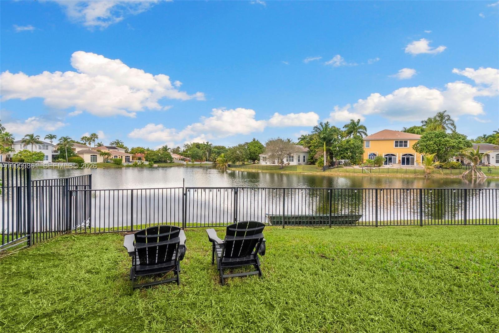 POD 7 AT MONARCH LAKES - Residential