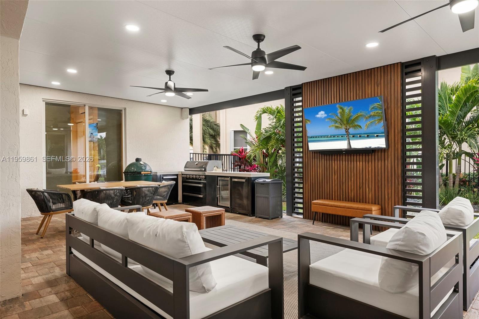 POD 7 AT MONARCH LAKES - Residential