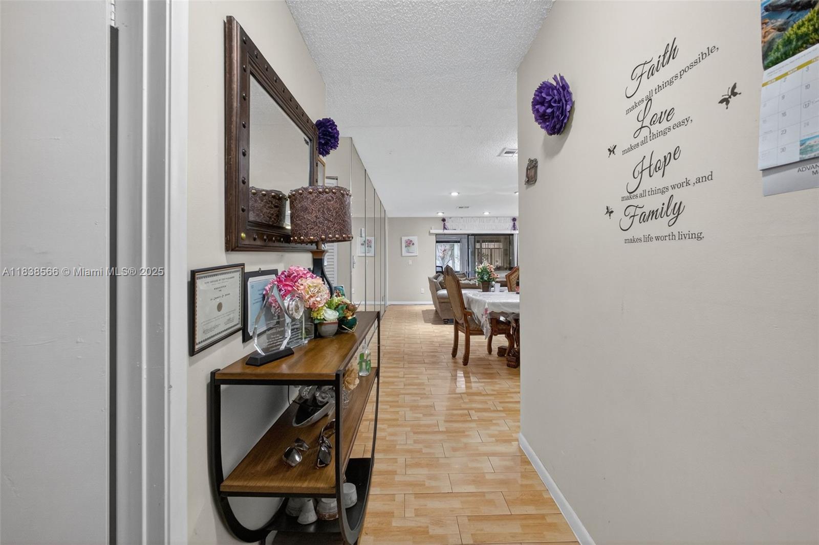 1600 Granfern Ave