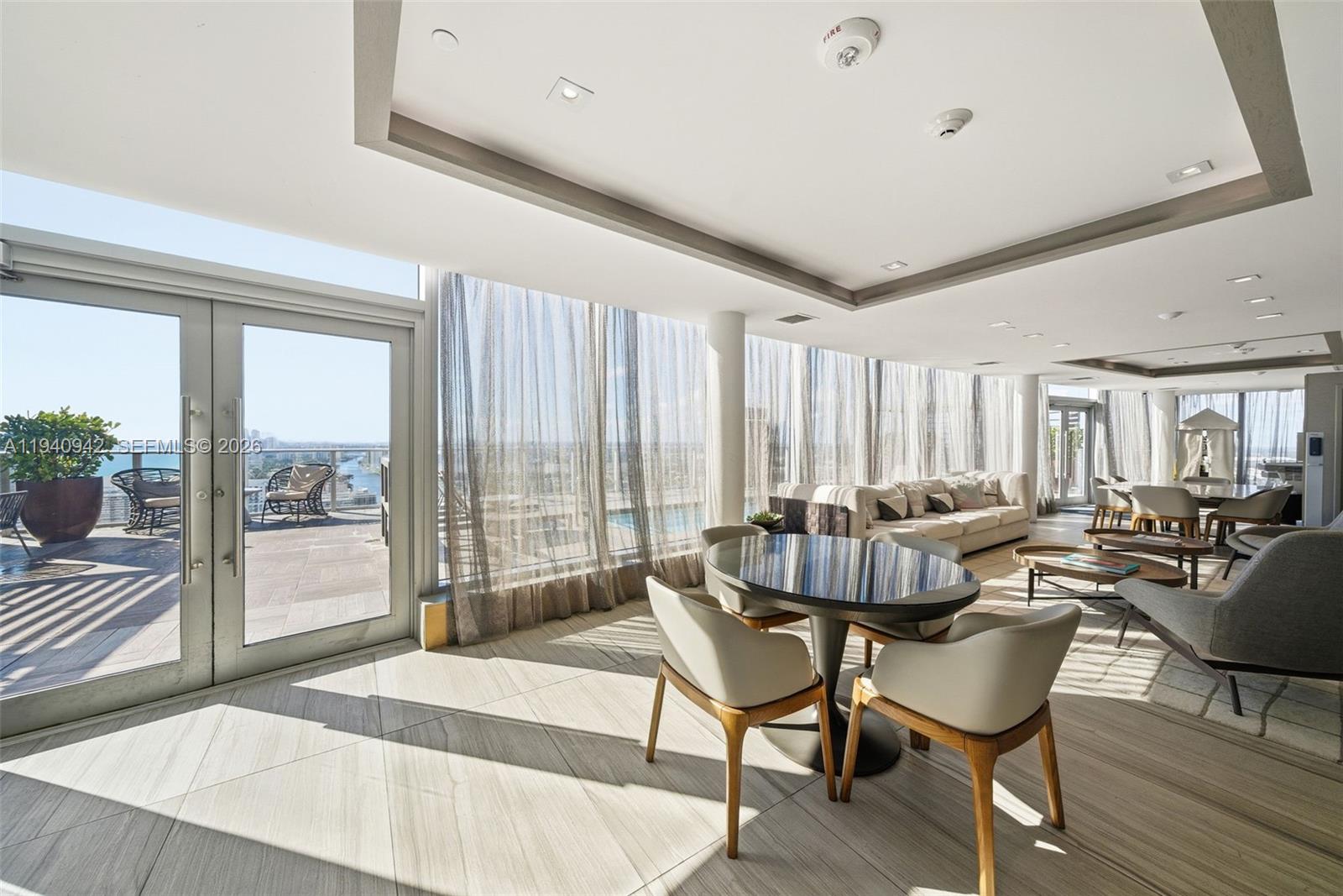 4010 SOUTH OCEAN CONDO - Residential