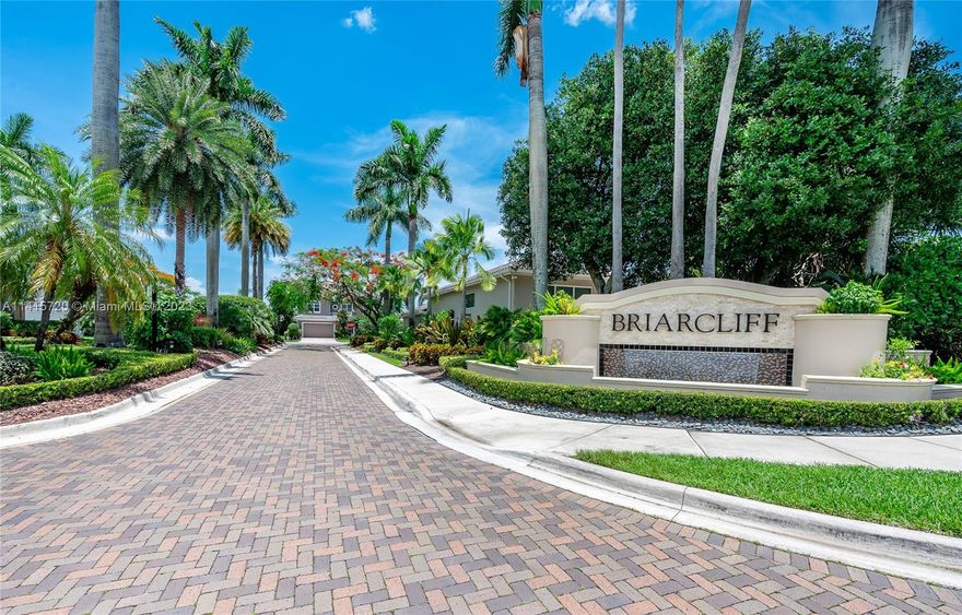 This beautiful home is nestled in the sought-after Briarcliff subdivision within the exclusive gated community of Woodfield Country Club.  The entire property has been completely renovated with top-of-the-line features and updates including high vaulted ceilings and tiled throughout. The kitchen, features high-end appliances, wood cabinetry, quartz waterfall countertops.  Seamless indoor/outdoor living.The oversized primary suite overlooks the pristine lake and golf course. All bedrooms are spacious. Residents will enjoy membership to the prestigious Woodfield Country Club offering a private community life. Amenities include: Exclusive Golf Course, Tennis, Pickle Ball, Gym, seven restaurants with executive chefs, full-service beauty salon, spa, multiple pools including a resort style pool.