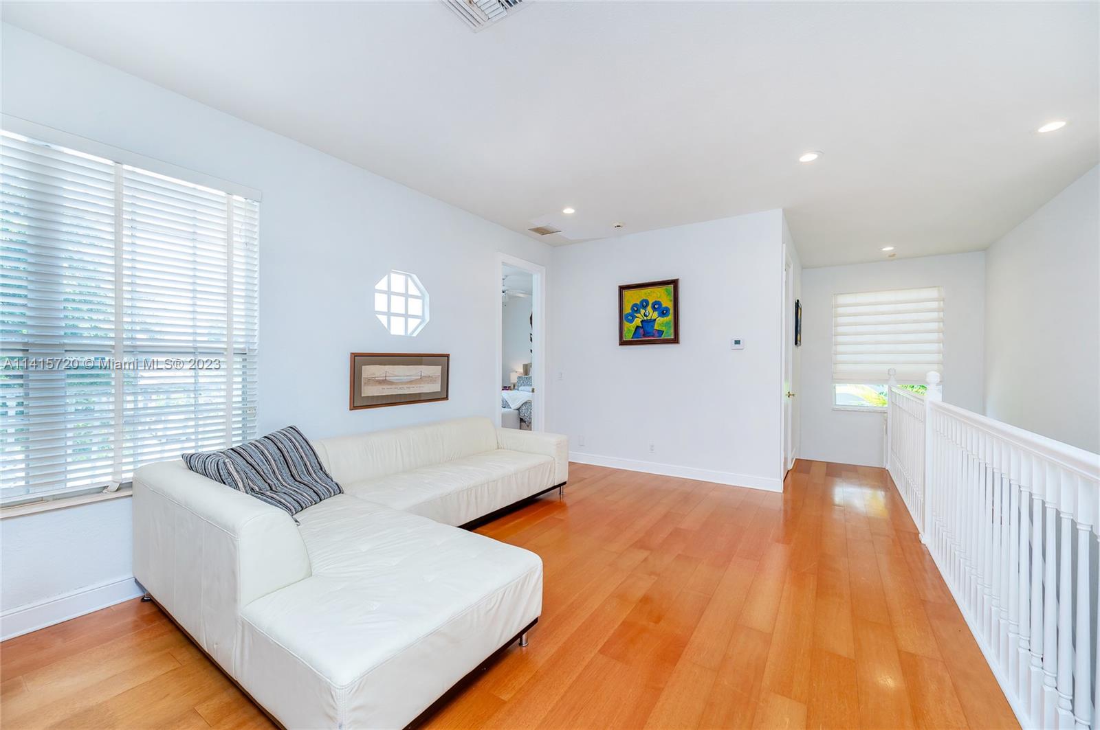 BRIARCLIFF AT WOODFIELD C - Residential