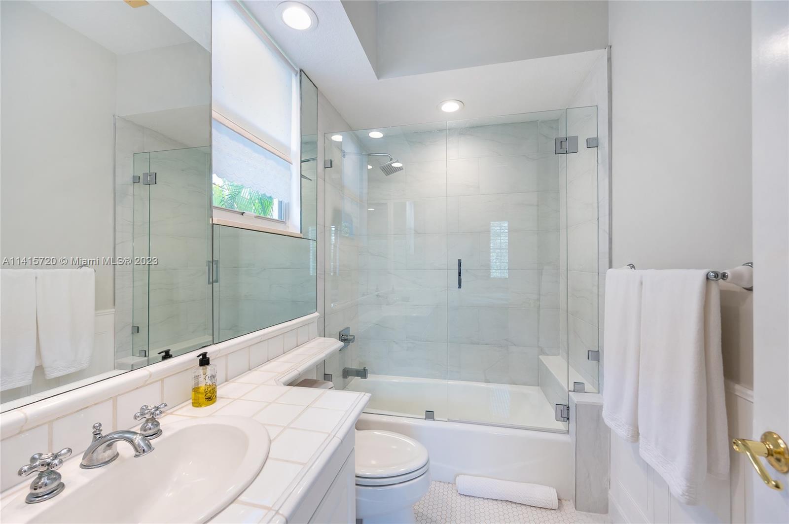 BRIARCLIFF AT WOODFIELD C - Residential