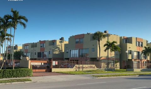 Condominium in Miami FL 9321 4th St St.jpg