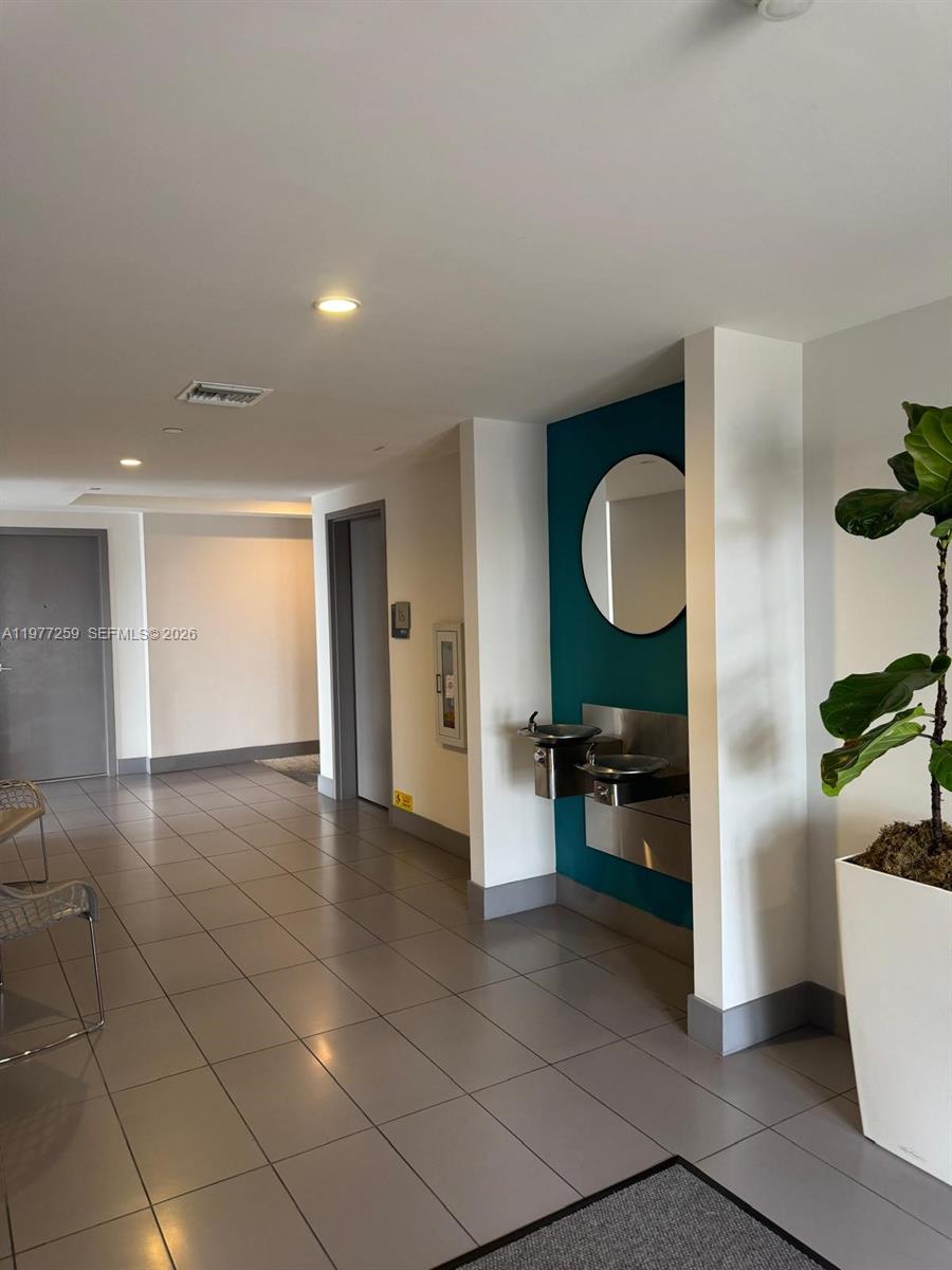 5350 PARK CONDO - Residential