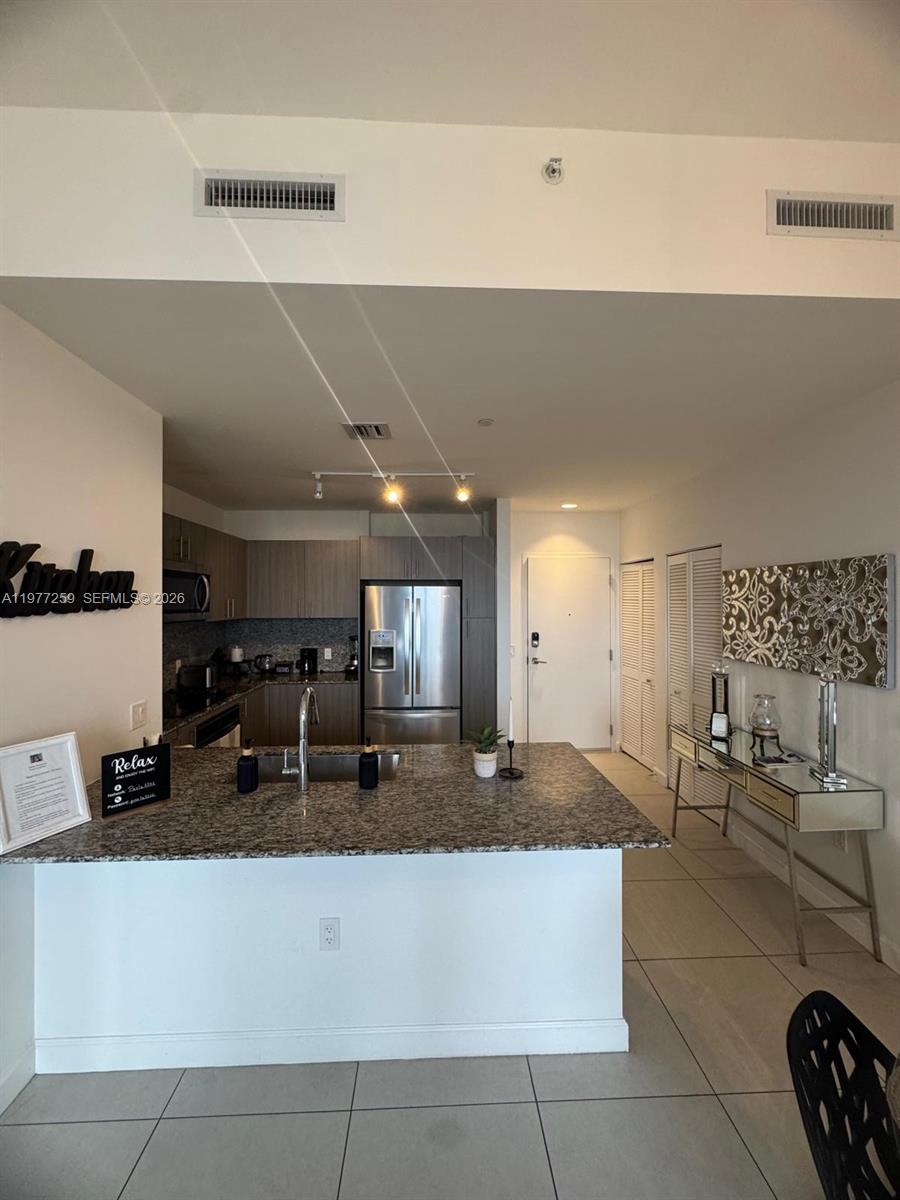 5350 PARK CONDO - Residential