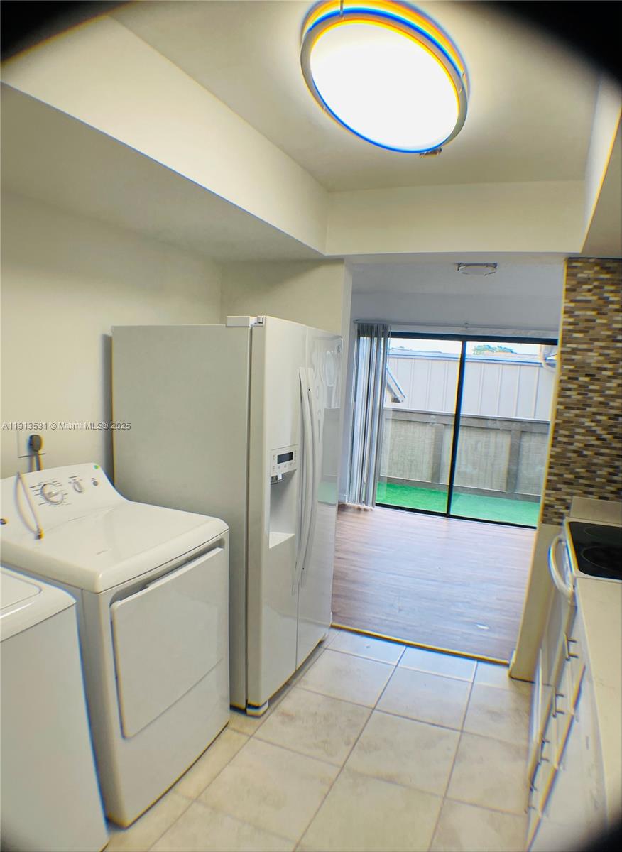 HABITAT II CONDO - Residential Lease