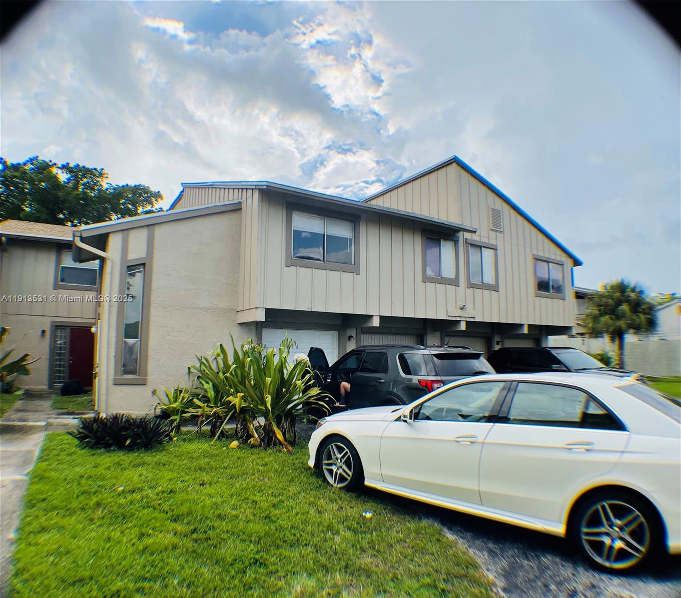 HABITAT II CONDO - Residential Lease