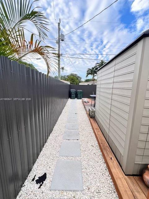 REV PL OF COUNTRY CLUB ES - Residential