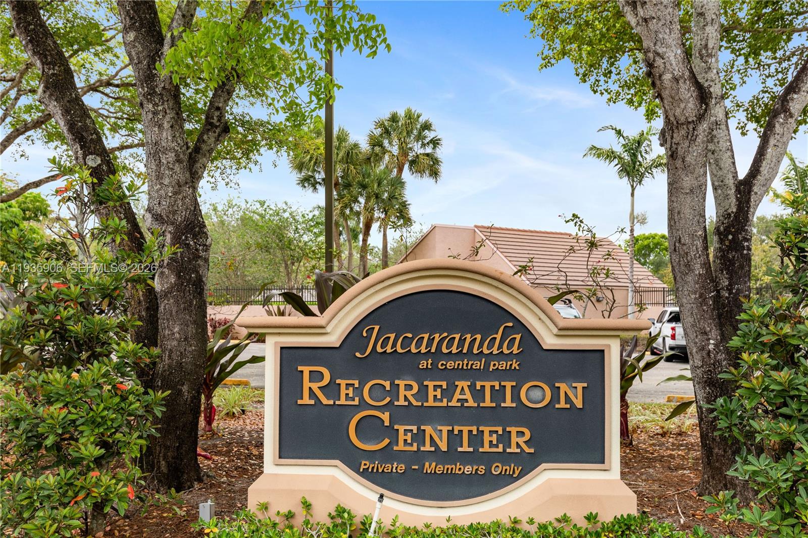 CHELSEA ONE - Residential