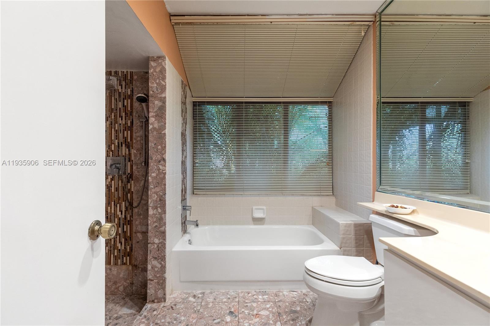 CHELSEA ONE - Residential