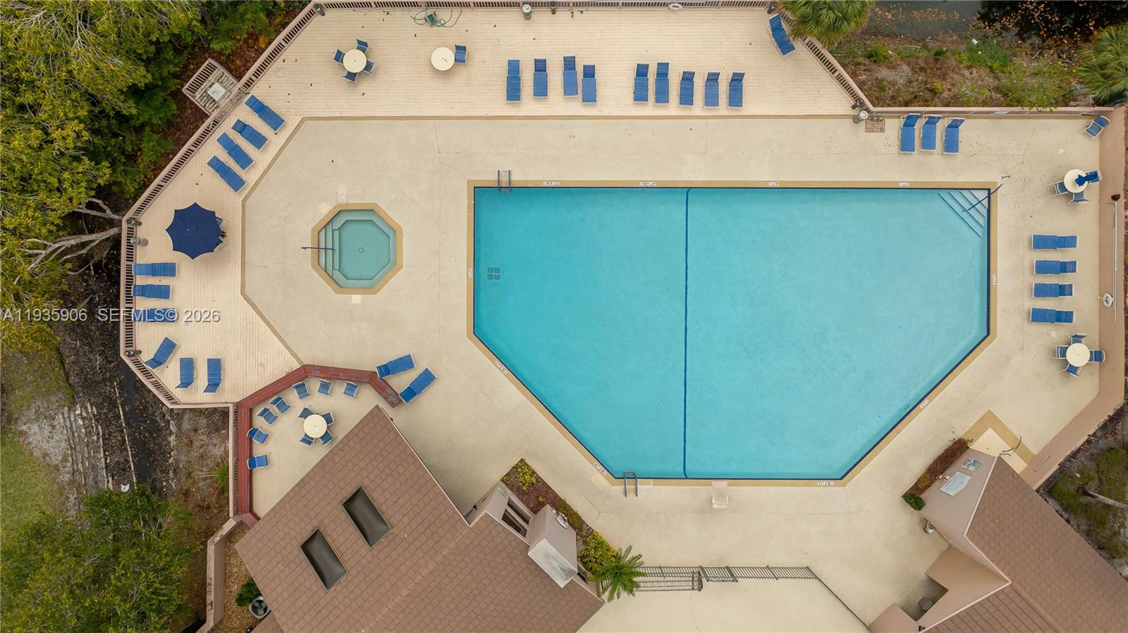 CHELSEA ONE - Residential