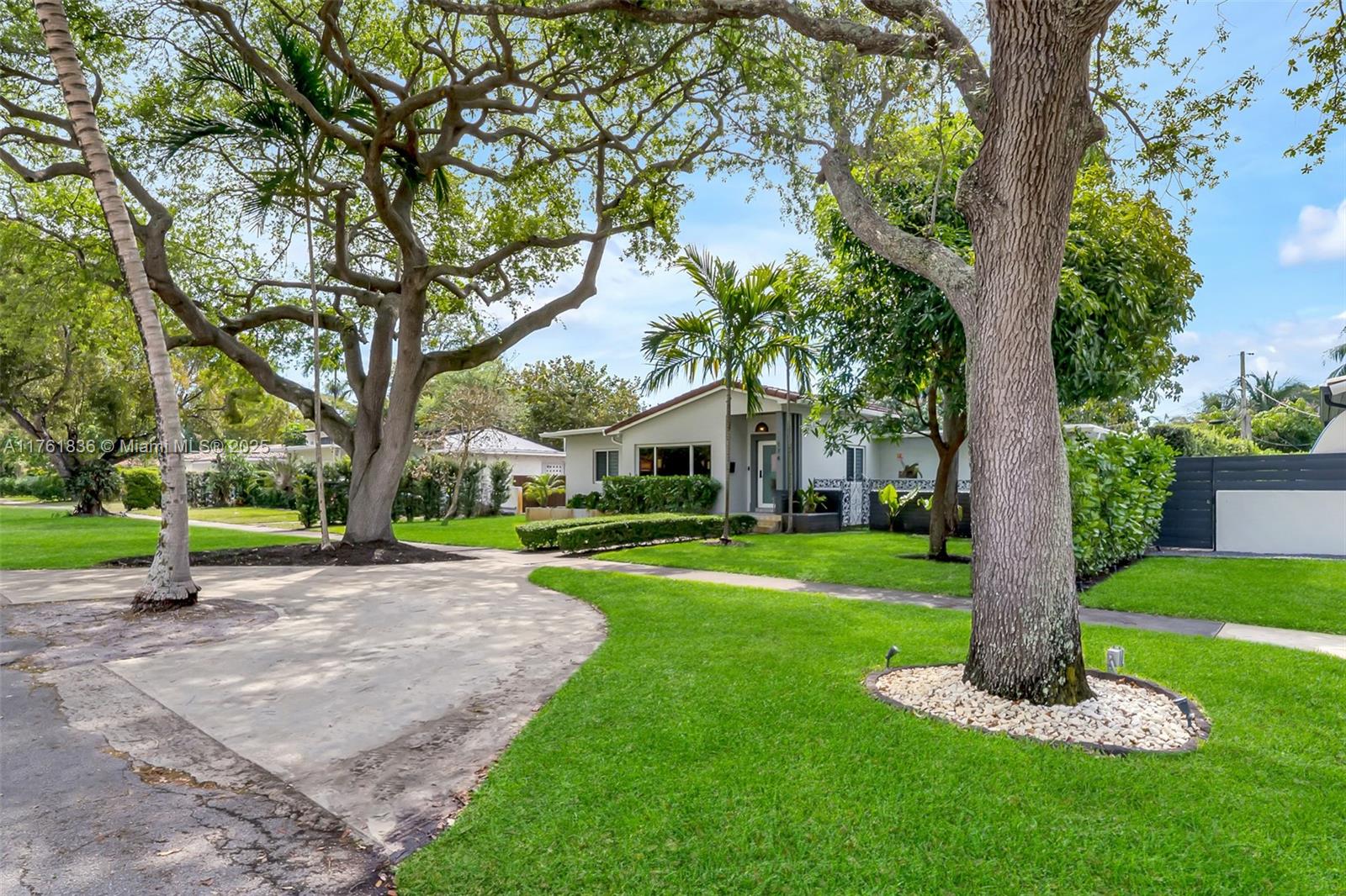 DUNNINGS MIAMI SHORES EXT - Residential