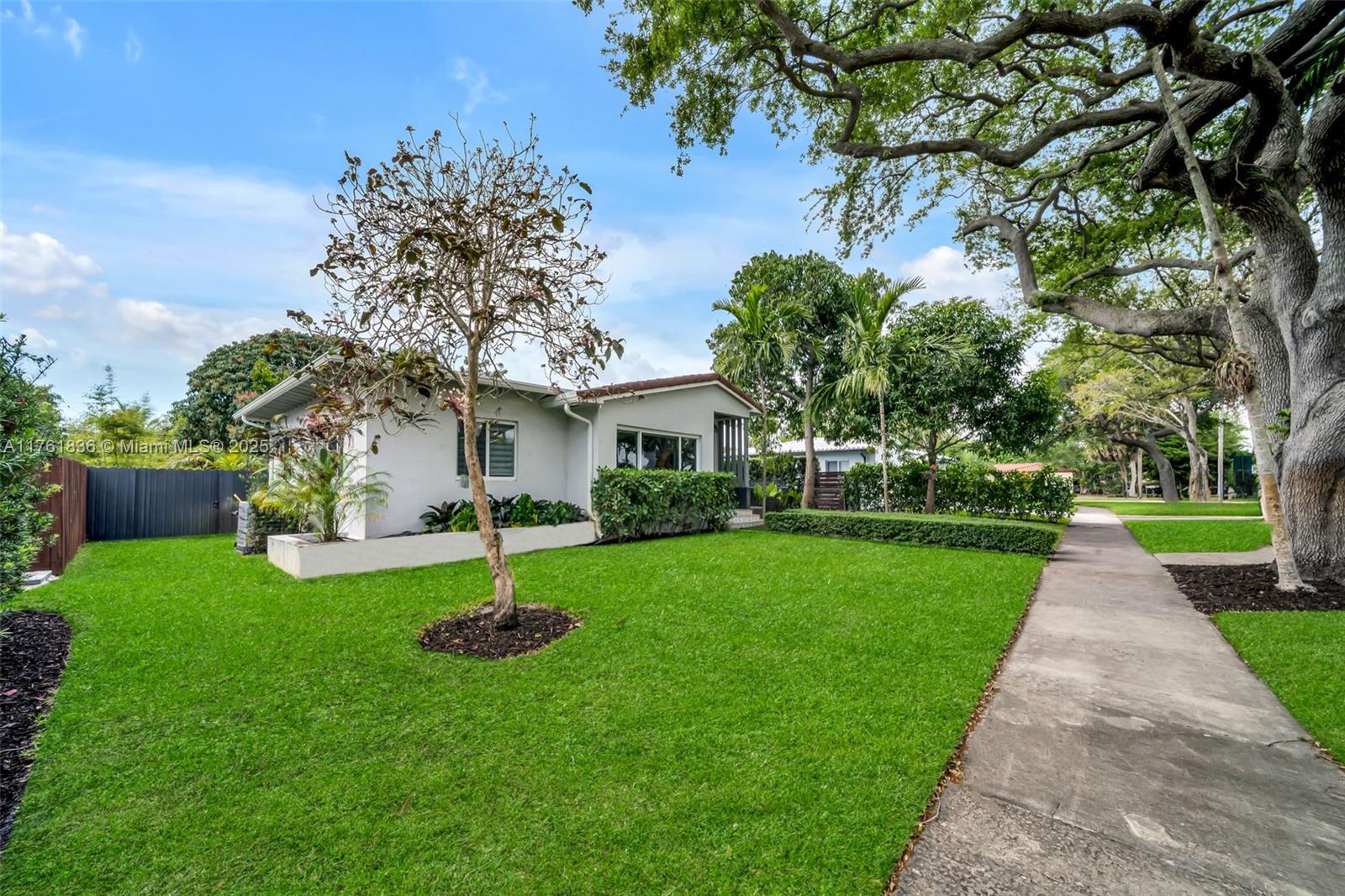 DUNNINGS MIAMI SHORES EXT - Residential