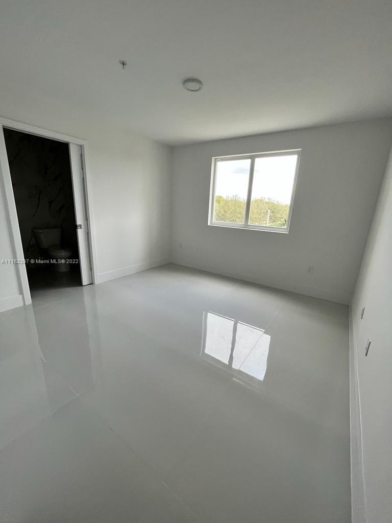 GRAN DORAL 1 CONDO - Residential Lease