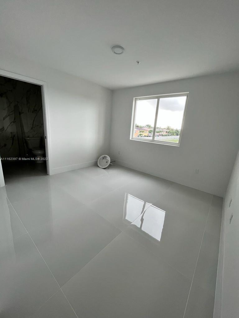 GRAN DORAL 1 CONDO - Residential Lease