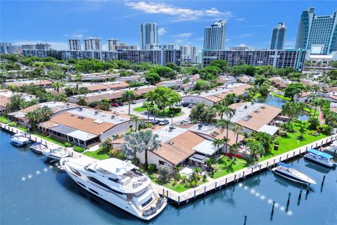 2649 S Parkview Dr 2649 Hallandale Beach FL 33009
