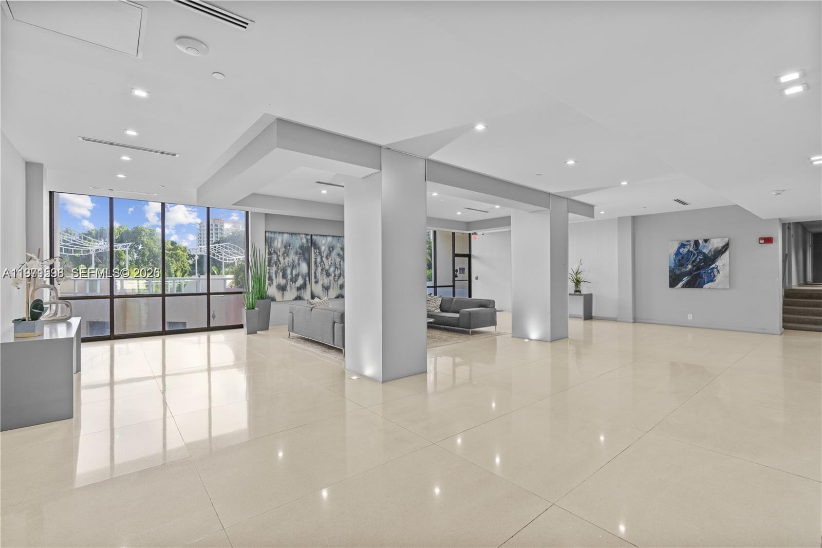 CORONADO CONDO- TOWER II - Residential