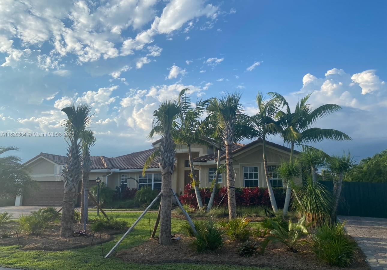 1631 NW 22nd St 0