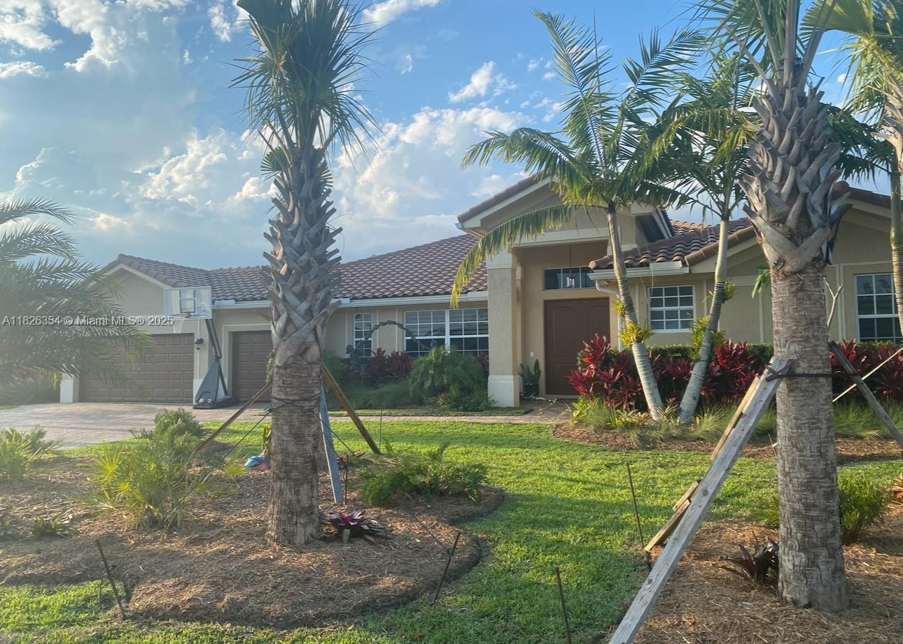 1631 NW 22nd St 0