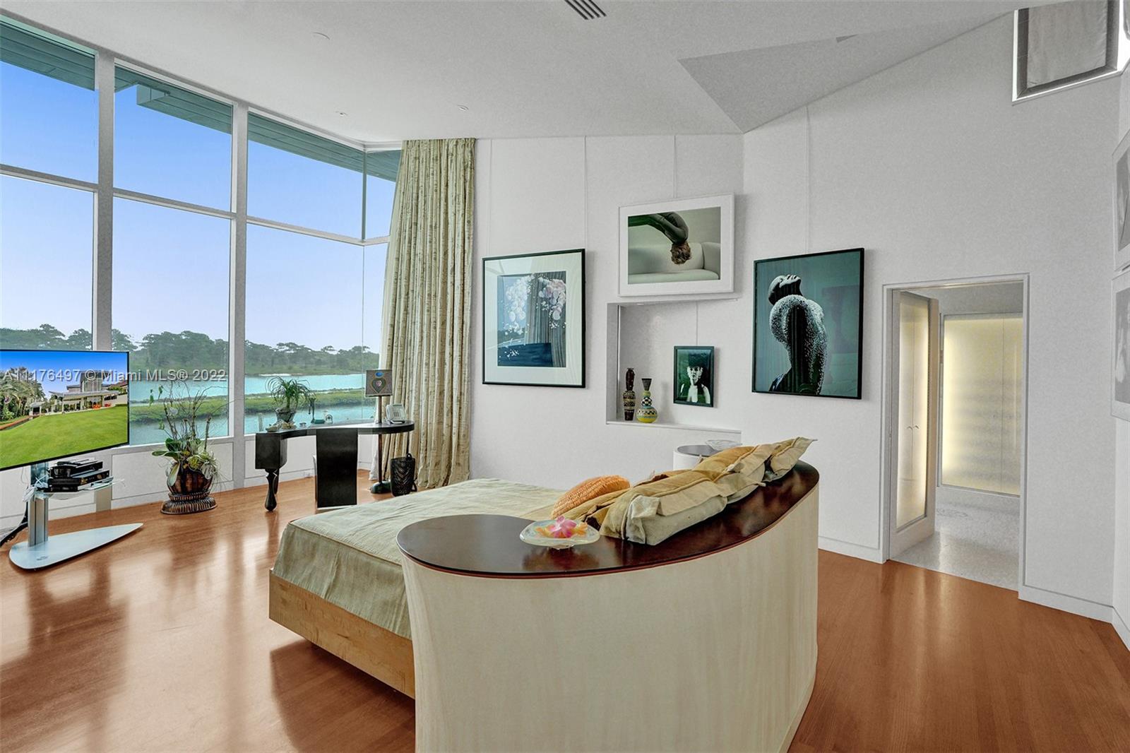 ADMIRALS COVE PAR C - Residential