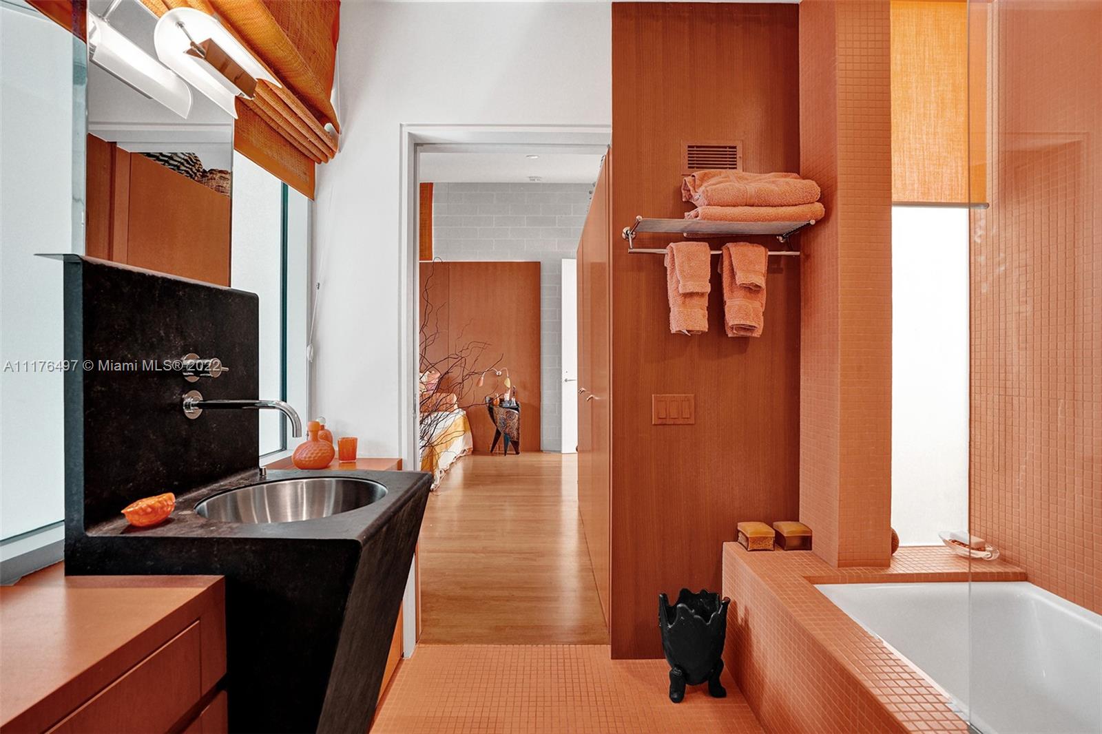 ADMIRALS COVE PAR C - Residential