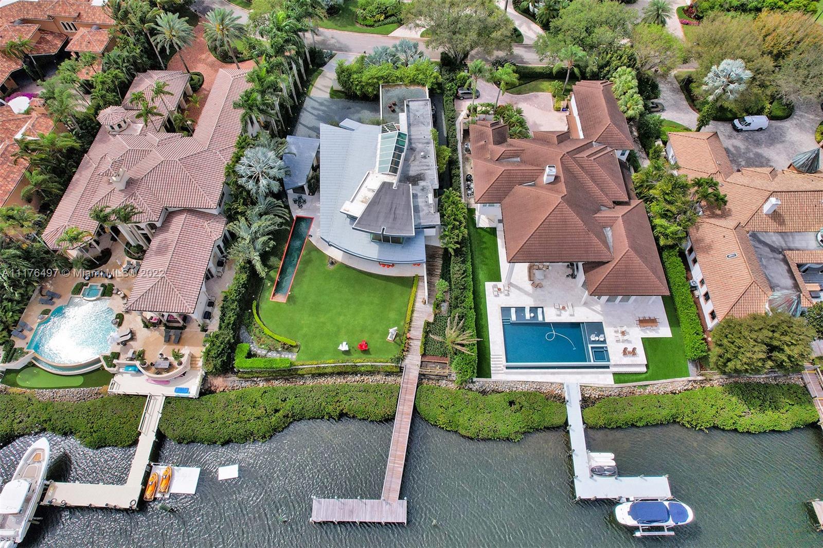 ADMIRALS COVE PAR C - Residential