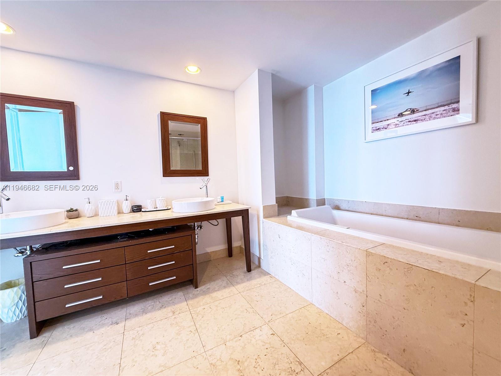 465 Brickell Ave 5505