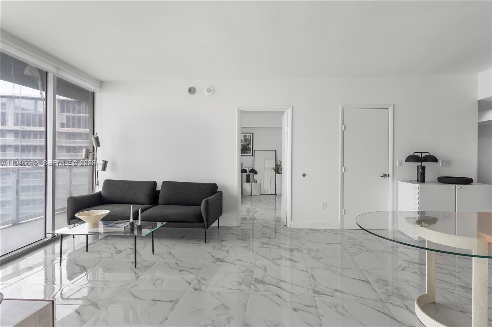 ICONBRICKELL CONDO NO 1 - Residential