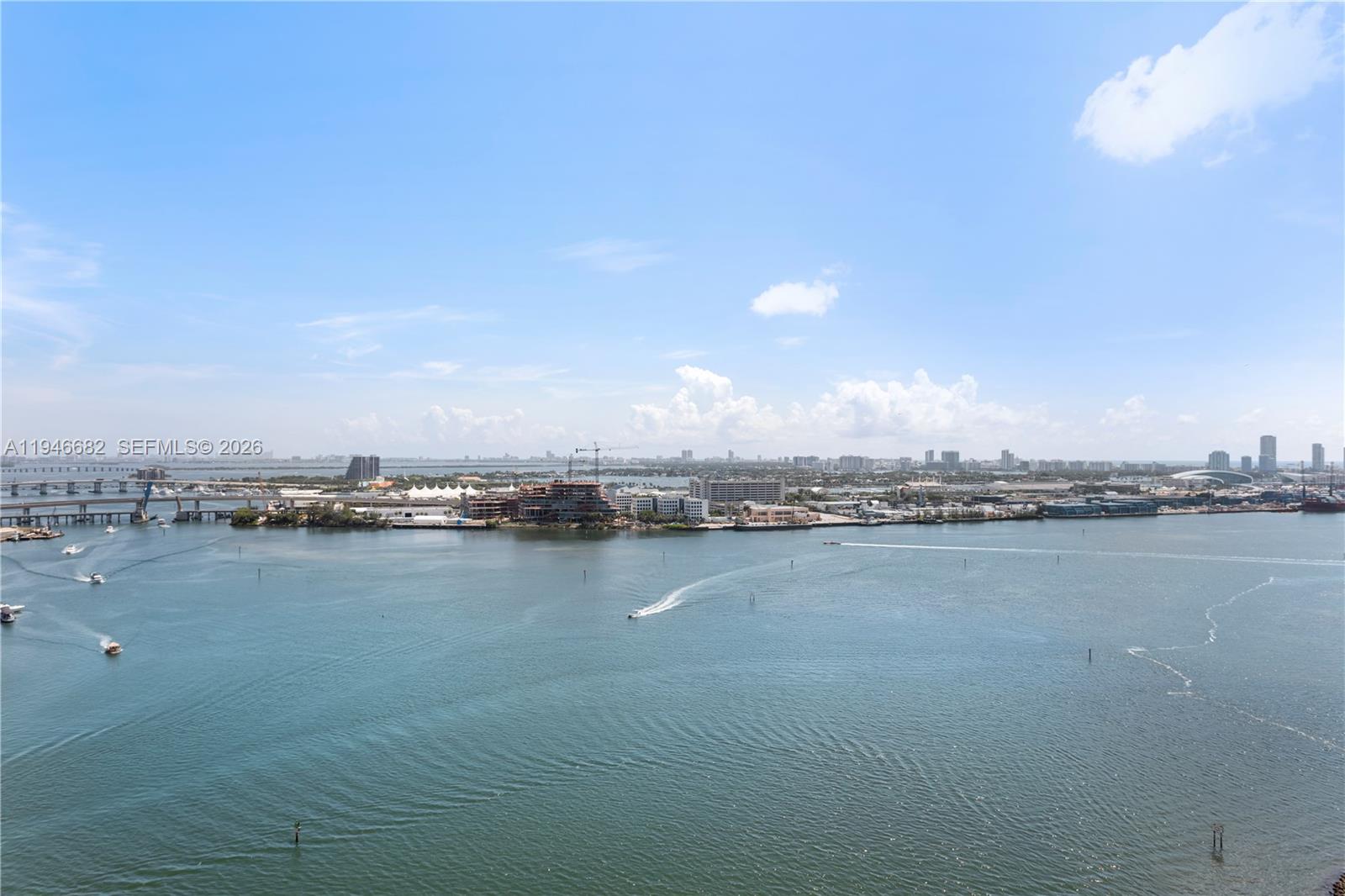 ICONBRICKELL CONDO NO 1 - Residential