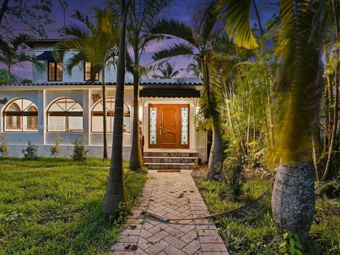 Tiny photo for 1137 Asturia Ave, Coral Gables, FL 33134 (MLS # A12011715)