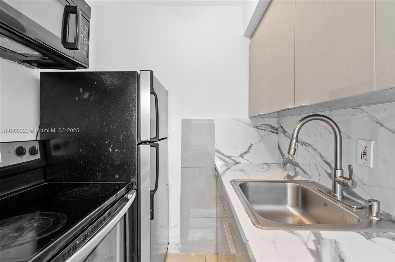 OAK GROVE - Residential Lease