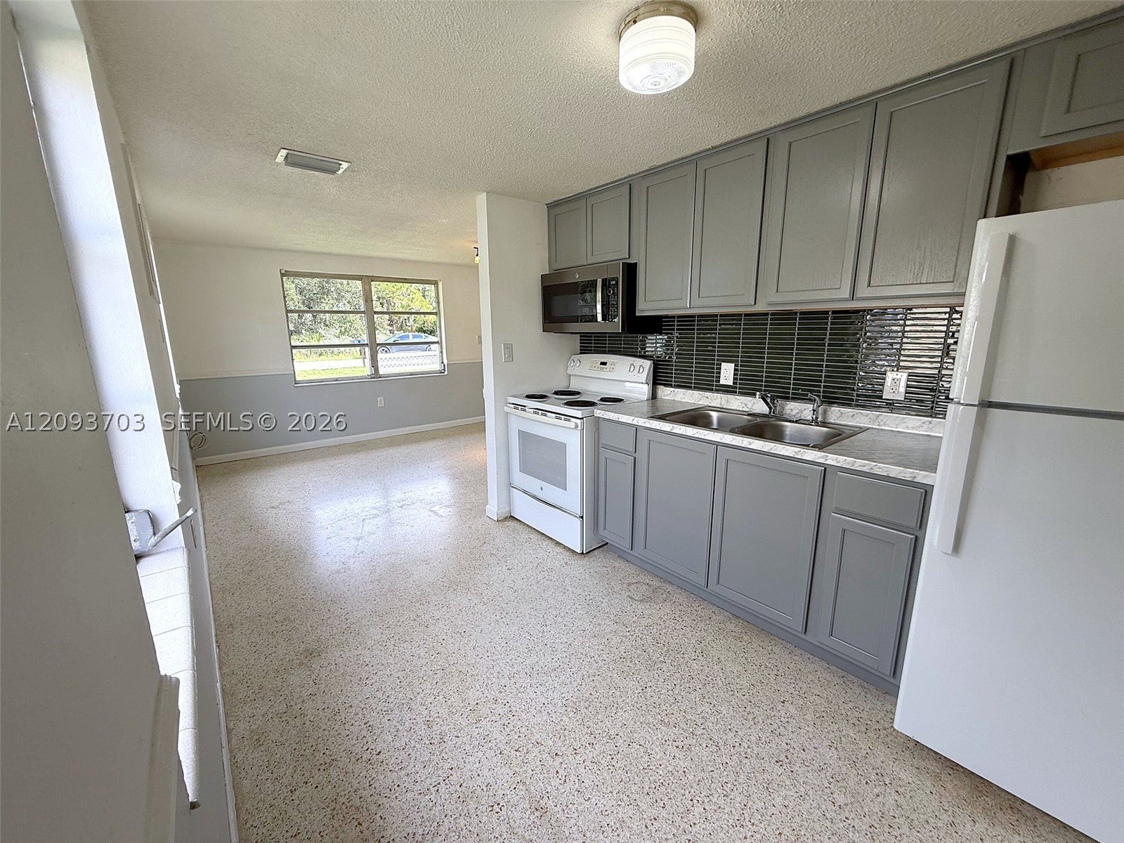 2619 Pompano Drive