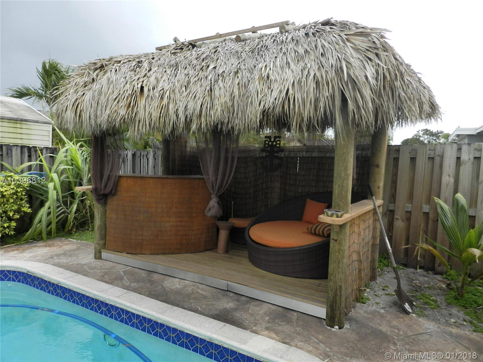 PASADENA LAKES SOUTH - Residential